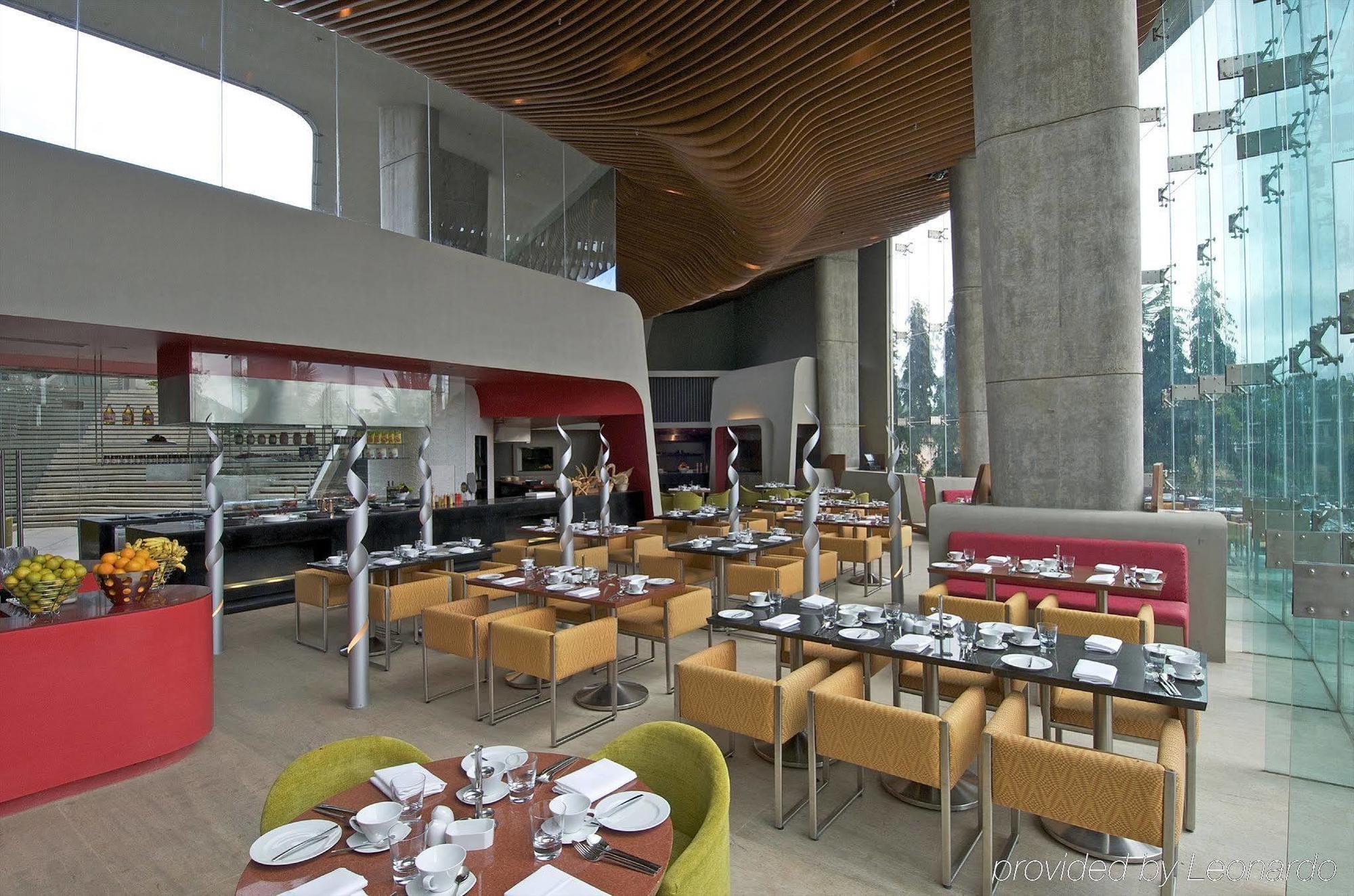 Vivanta Bengaluru, Whitefield Restaurant billede